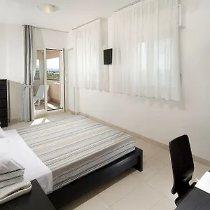 Hotel Strand Hotel